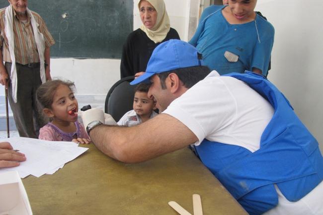 Three new suspected cases of typhoid near Yarmouk camp in Syria