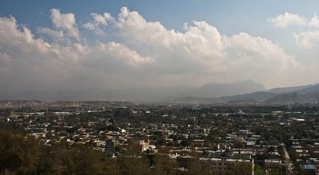 Suicide blast rocks Kabul