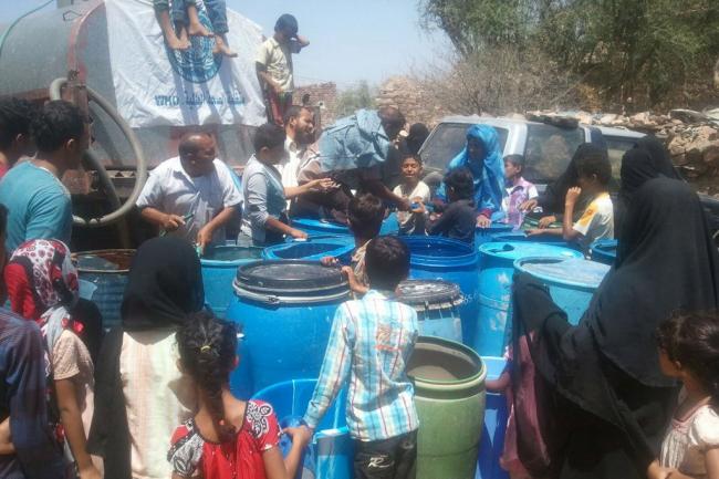 UN agency delivers added food supplies to besieged area inside Yemen's Taiz city