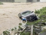 West Virginia: Floods kill at least 23 people, 1000 left stranded