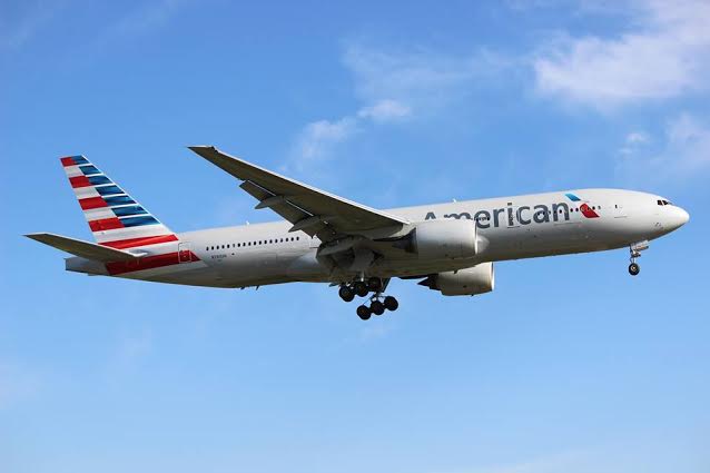 Los Angeles bound flight returns to Heathrow Airport after mysterious illness plague passengers