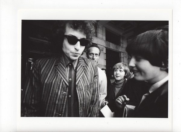American singer-songwriter Bob Dylan awarded Nobel Prize in Literature 