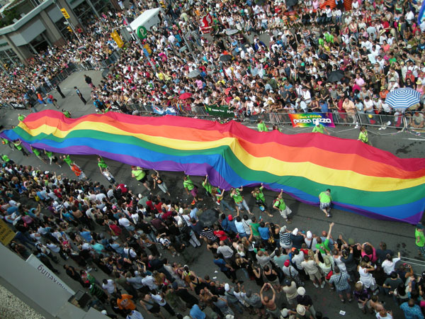 Pride Toronto apologizes for racial discrimination