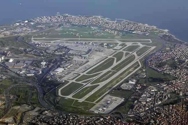 Two detained in Istanbul airport