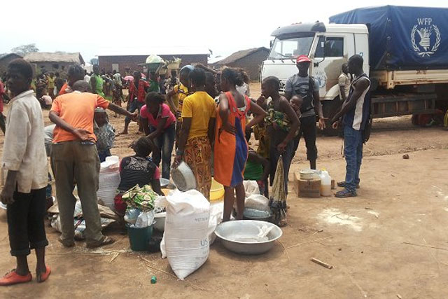 UN provides emergency food aid to 8,000 people amid renewed violence in Central African Republic 