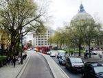 London crash: Pedestrians injured, police detains one person