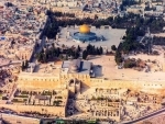 Israel begins removing metal detectors from Temple Mount
