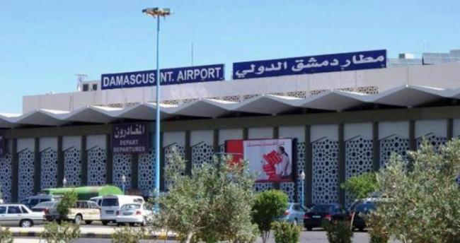 Damascus, Apr 27 (IBNS): Damascus airport was rocked by a massive explosion near the facility on early Thursday, reports said.