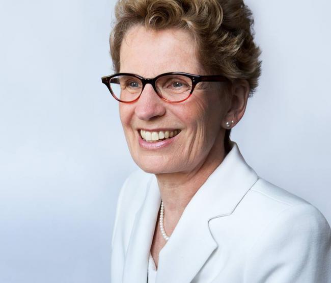 Kathleen Wynne announces over $800 million in new agreements with China