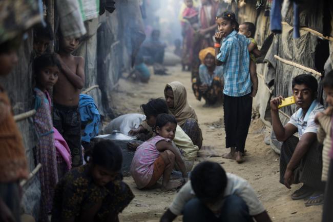 UN scales up response as 270,000 flee Myanmar into Bangladesh in two weeks