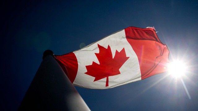 Ontario, Quebec, California formally sign Paris accord