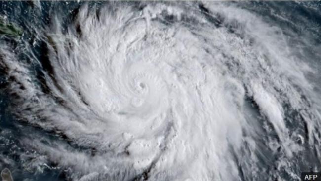 Hurricane Maria to make landfall, threatens to pummel Puerto Rico