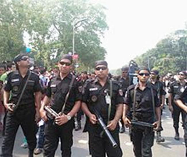 RAB arrest four suspected terrorists from Rajshahi