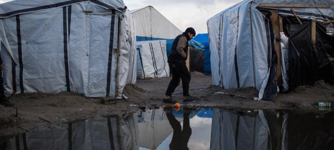 UN rights experts urge France to provide essential services to migrants, asylum seekers