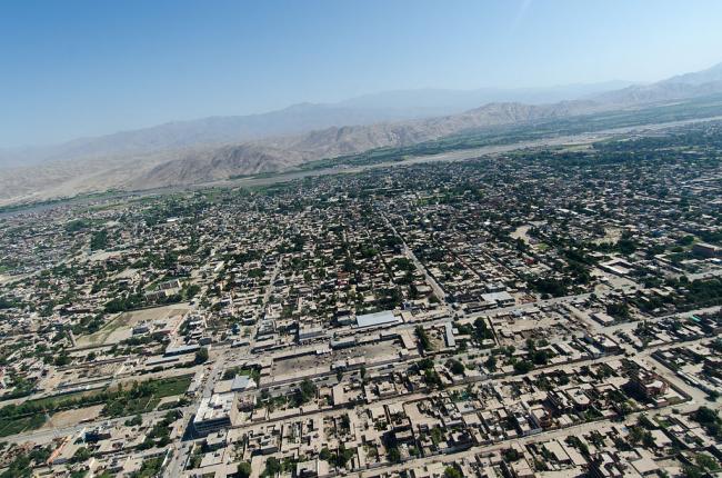 Afghanistan: Jalalabad suicide blast kills 12
