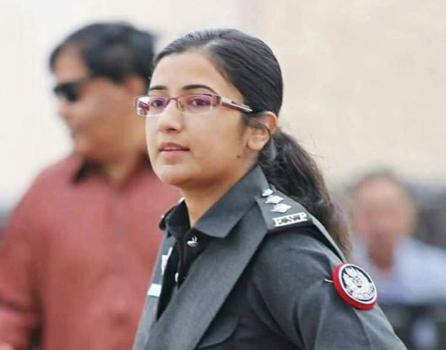 Pakistan: Woman cop plays key role in saving Chinese consulate staff from terrorist attack