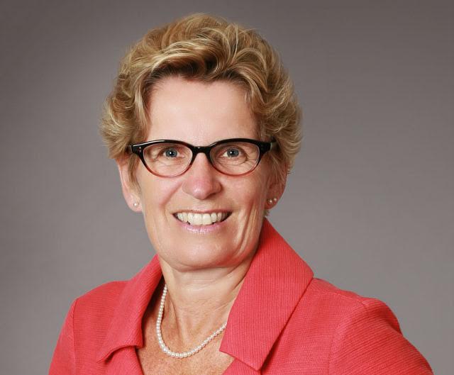 Kathleen Wynne says she stands by Ontario's auto sector