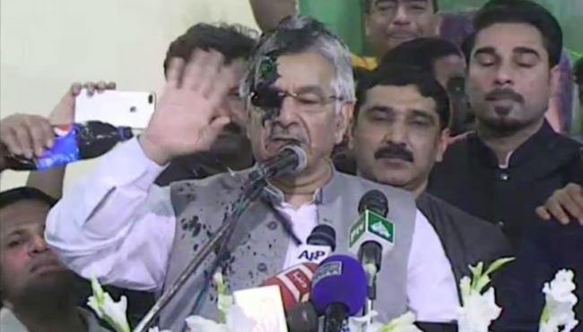 Ink attack: Pakistan Foreign Minister Khawaja Asif says incident won't change his politics