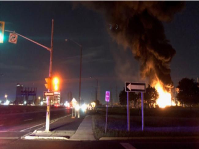 Canada: Fire at a Toronto hydro station leaves thousands of houses without power