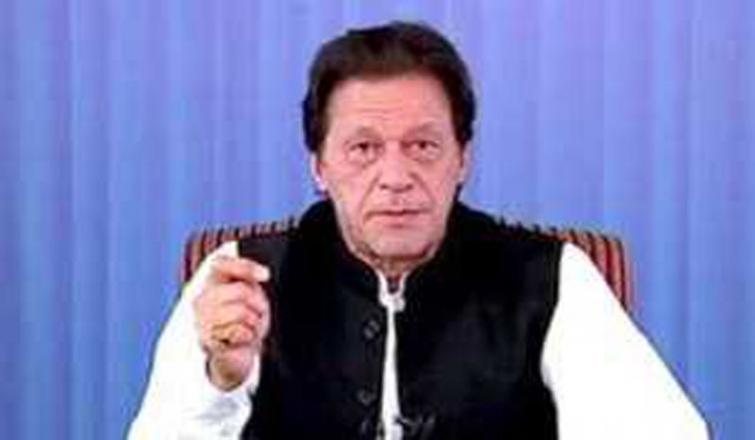 Imran Khan reaffirms to provide safe environment to Pakistani women