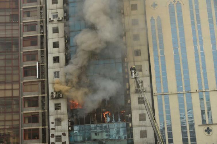 Bangladesh building fire: Death toll touches 25