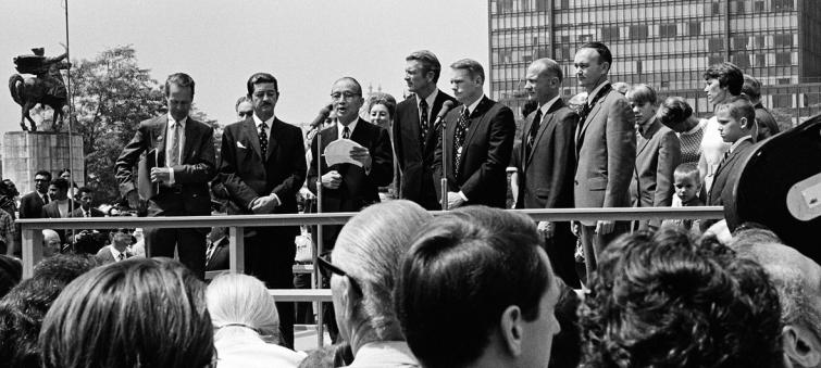 First men on the moon â€˜came in peaceâ€™ to UN Headquarters â€˜for all mankindâ€™