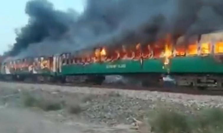 Tezgam Express Fire in Pakistan: World leader condole loss of lives