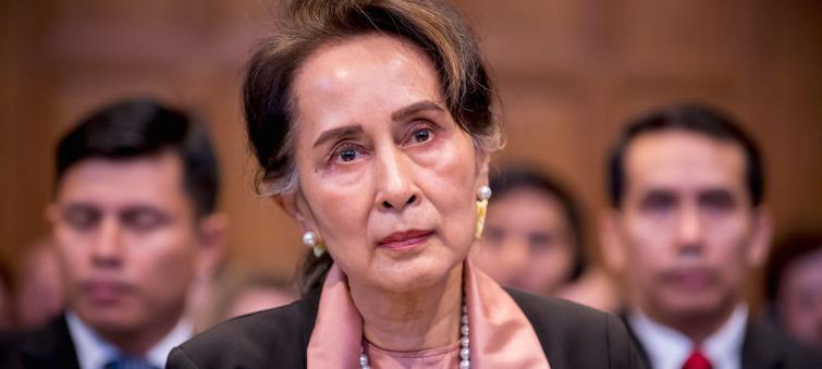 Aung San Suu Kyi appears at ICJ as UN rights expert urges greater protection for Myanmar activists