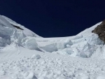 Ten trapped after avalanches hit Xinjiang's Changji