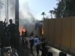 Iraq: Protesters set ablaze US Embassy fenceÂ 