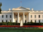 White House on lockdown after suspicious package found outside gate