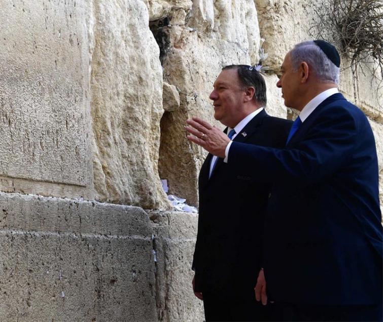 Pompeo, Netanyahu make historic visit to western wall in Jerusalem
