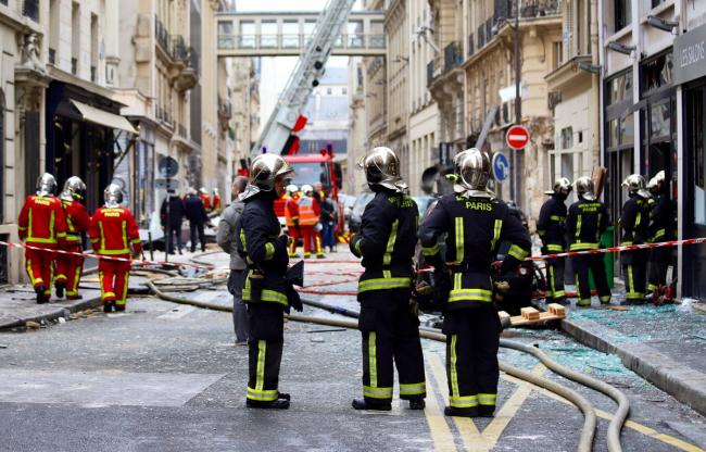 France: Explosion in Paris bakery leaves two firefighters dead