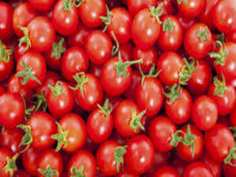 Tomato prices surge to Rs 400/kg in Pakistan 
