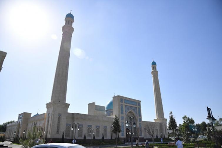 Tashkent city welcomes opening of new mosque complex