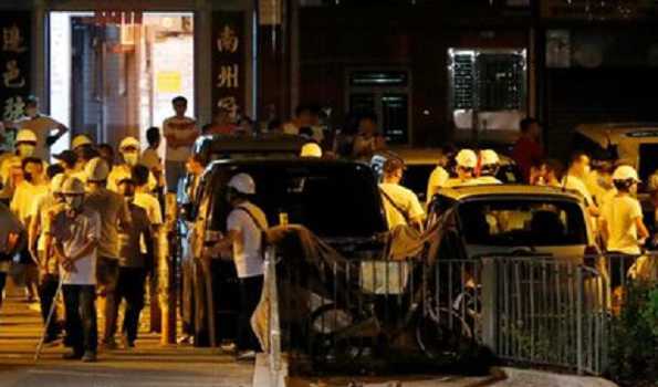 Rod-wielding mob storms Hong Kong railway station, 45 injured