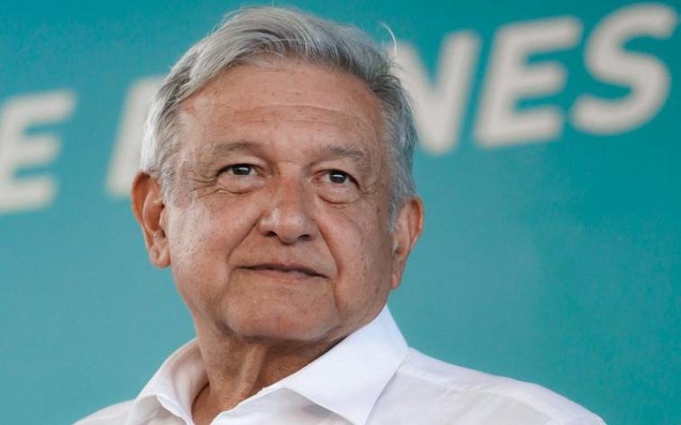 Amid tariff threats from White House, Mexican president calls for event for dignity