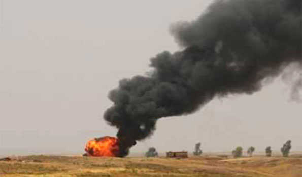 Iraq: ISIS terrorists target 2 oil wells