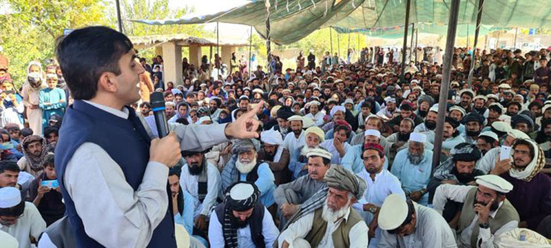 PTM leaders protests detention of Mohsin Dawar