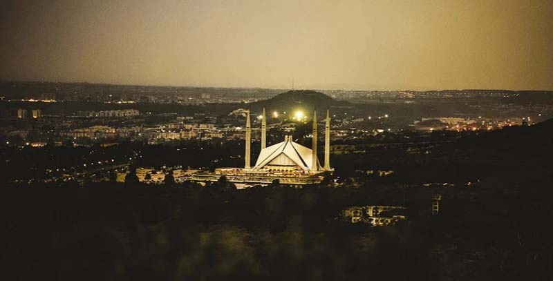 Blackout: Major power outage hits Pakistan 
