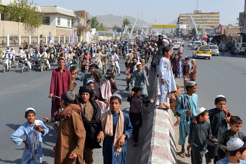 Satellite images show thousands of Afghans stranded at Pak border: Reports