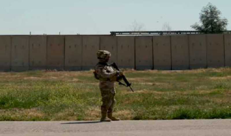 US military base on Iraqi-Kuwaiti border hit by rocket fire
