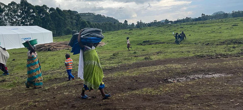 Thousands escape to Uganda following violent clashes in DR Congo