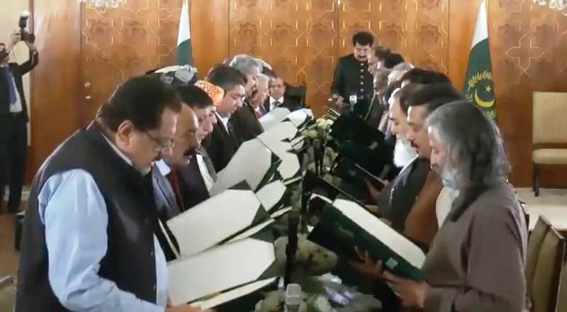 Pakistan: PM Shehbaz Sharif Cabinet takes oath