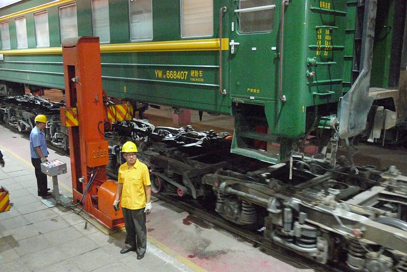Pakistan Railways official-employees set to visit China to buy train bogies