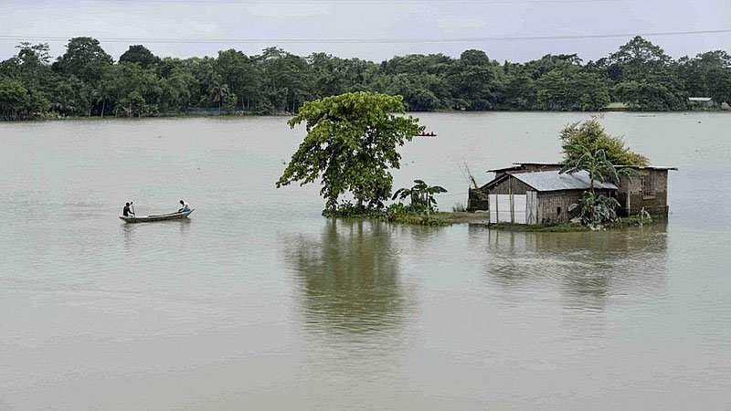 Severe floods hit Bangladesh, 5 killed, over 90,000 people affected: Reports