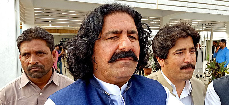 Pakistan: MNA Ali Wazir arrested in another case