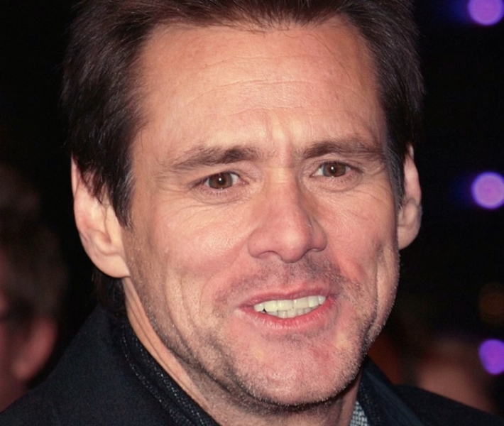 Russia bans 100 more Canadians from entry, including Jim Carrey