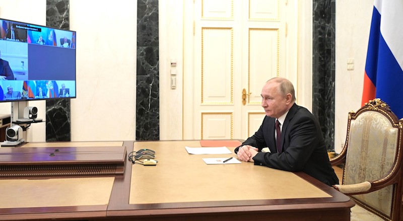 Putin puts nuclear deterrence on high alert while Ukraine agrees to talk with Russia