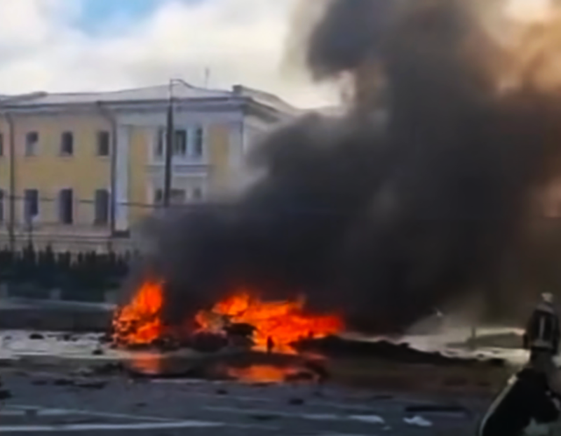 Ukraine: Kyiv hit by multiple explosions